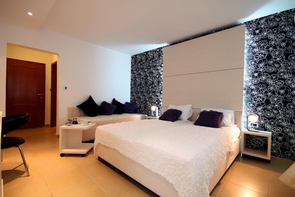 Domador Rooms & Apartments Бечичі Екстер'єр фото