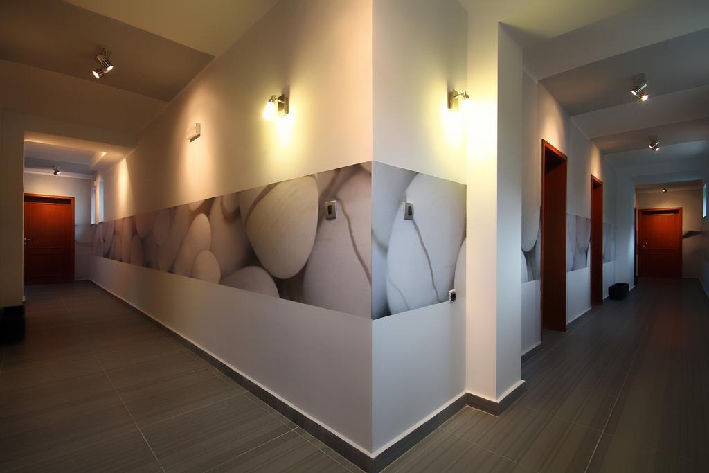 Domador Rooms & Apartments Бечичі Екстер'єр фото