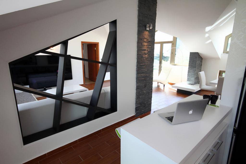 Domador Rooms & Apartments Бечичі Екстер'єр фото